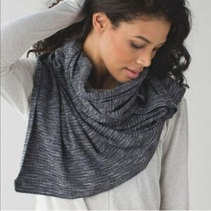 Lululemon Scarf